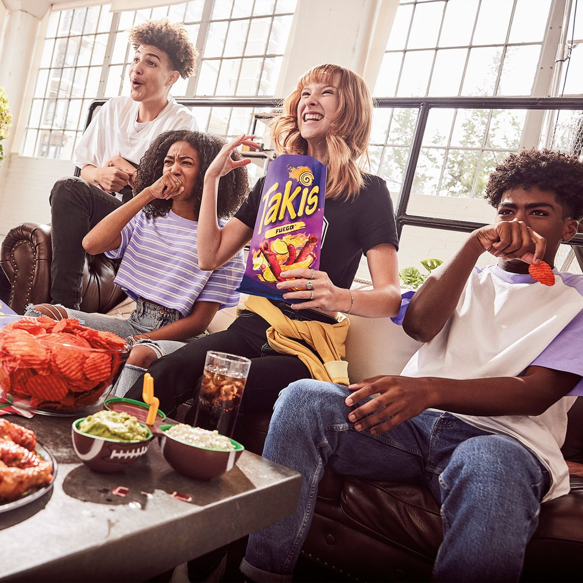 Takis Rolled Fuego Tortilla Chips - 9.9 oz - Imagen 6