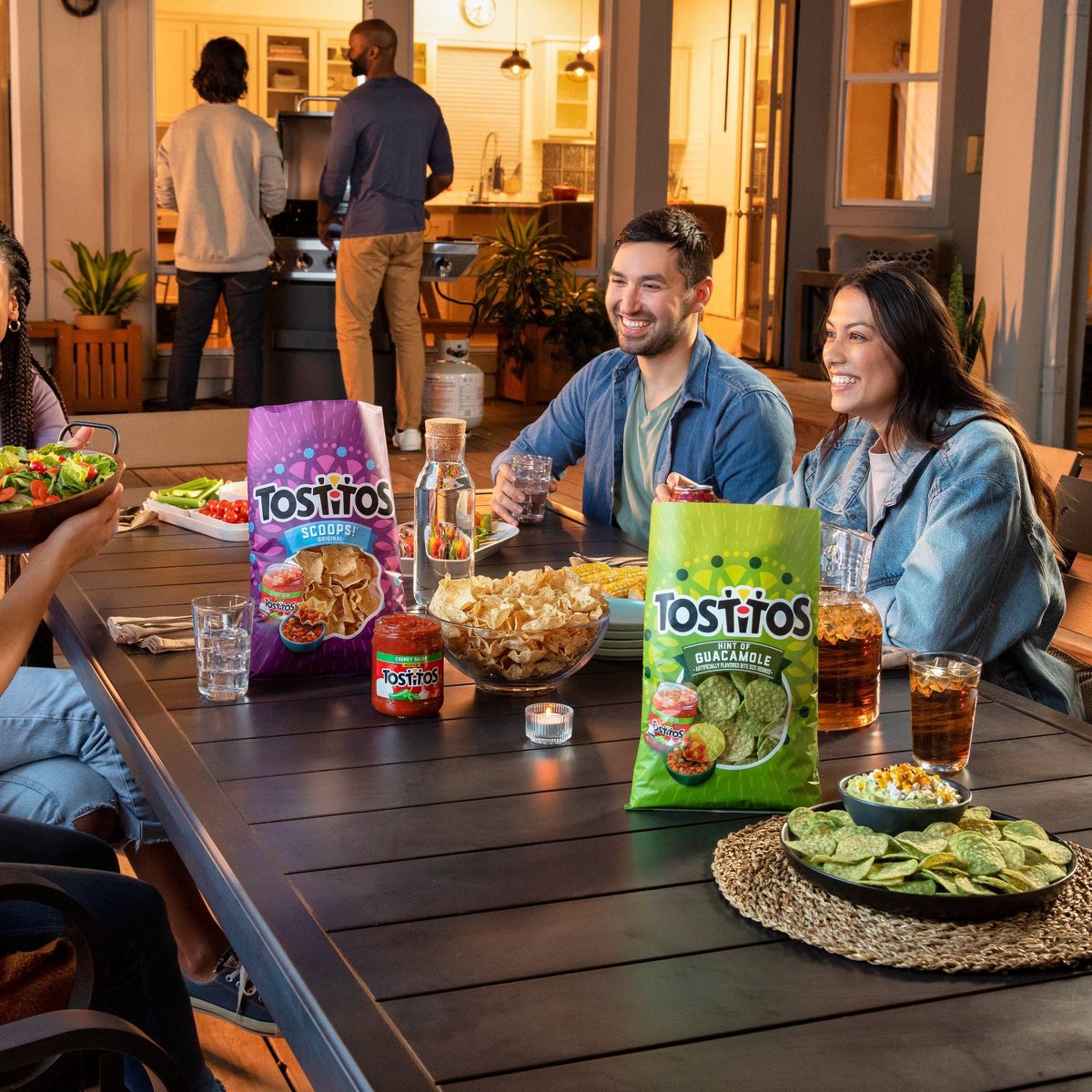 Tostitos Scoops! Totopos de Tortilla Tamaño Fiesta - 14.5 oz - Imagen 7