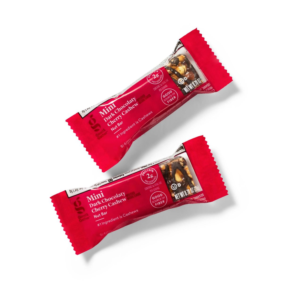 Barras de nueces Mini Dark Chocolaty Cherry Cashew con otros sabores naturales - 7 oz/10 ct - Good & Gather™ - Imagen 4