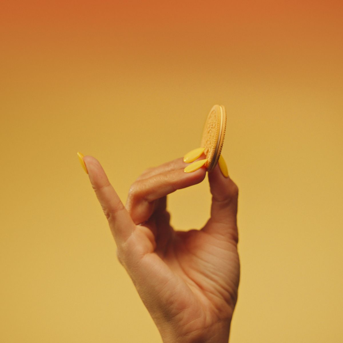 Galletas Sandwich Oreo Thins con Relleno de Crema de Limón, Tamaño Familiar - 11.78 oz - Imagen 9