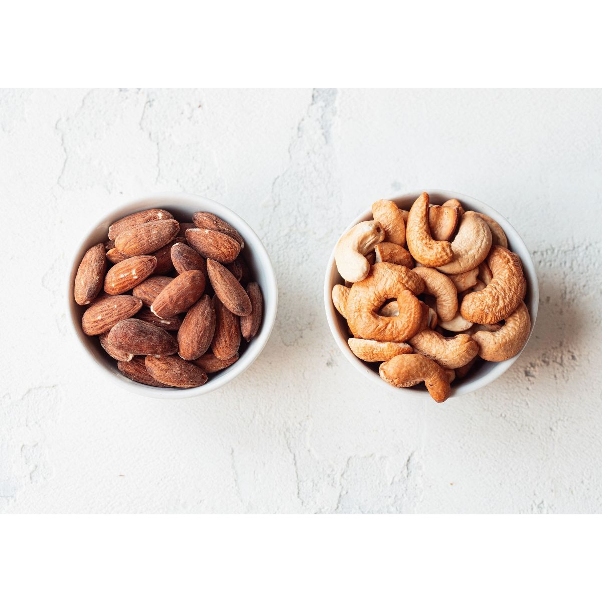 Mezcla de Almendras y Nueces de la India Orgánicas, Tostadas en Seco y Ligeramente Saladas - por Food To Live - Imagen 7