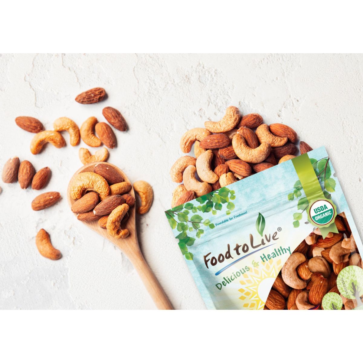 Mezcla de Almendras y Nueces de la India Orgánicas, Tostadas en Seco y Ligeramente Saladas - por Food To Live - Imagen 8