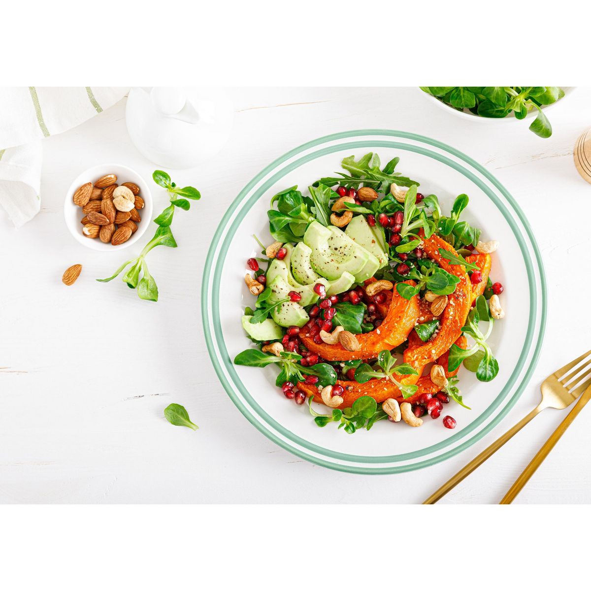 Mezcla de Almendras y Nueces de la India Orgánicas, Tostadas en Seco y Ligeramente Saladas - por Food To Live - Imagen 9