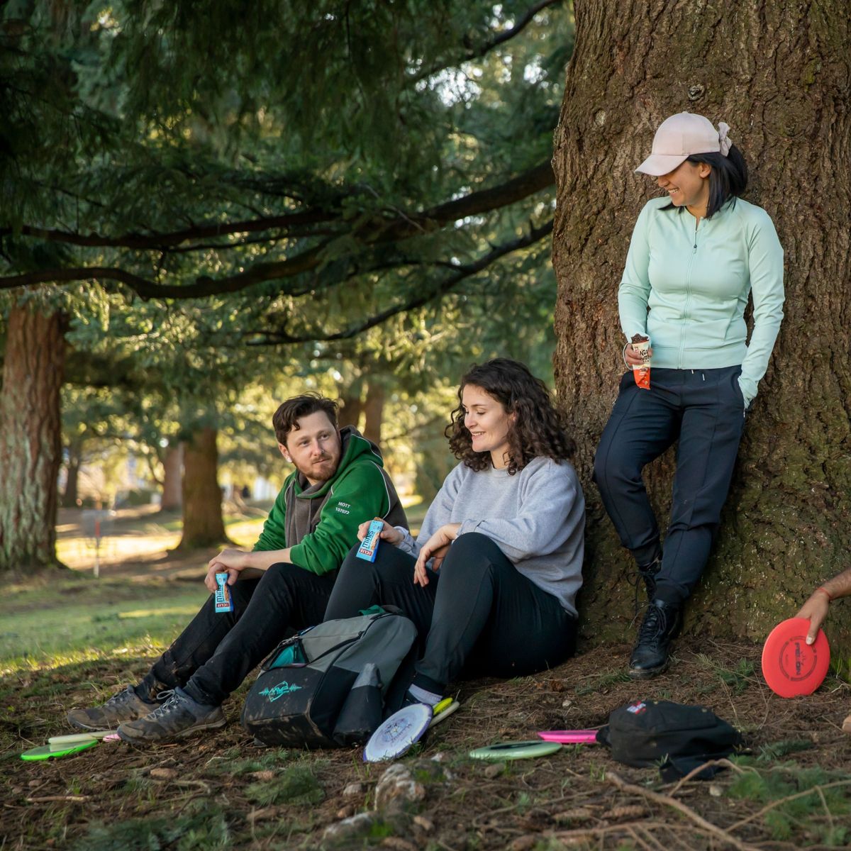 CLIF Bar Mini Barrita de Granola con Proteína Sabor Chocolate Blanco y Macadamia Hecha con Avena Orgánica - 19.8 oz / 20 piezas - Imagen 5