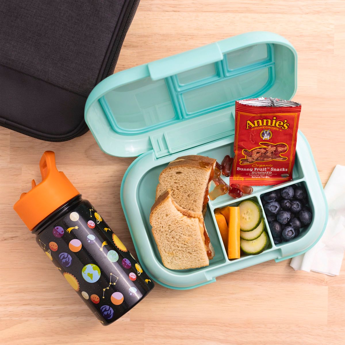 Annie's Organic Summer Strawberry Fruit Snacks - 7 oz / 10 ct - Imagen 3