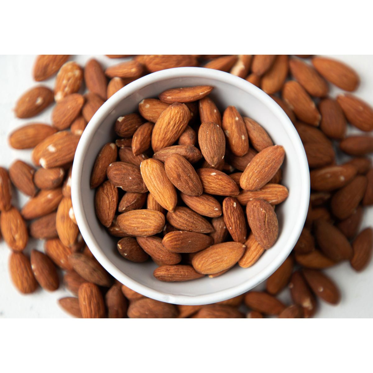 Almendras California Orgánicas Tostadas en Seco con Sal del Himalaya - Sin OGM, Tostadas al Horno, Ligeramente Saladas, Sin Aceite Agregado, Veganas, Kosher, a Granel - Imagen 7