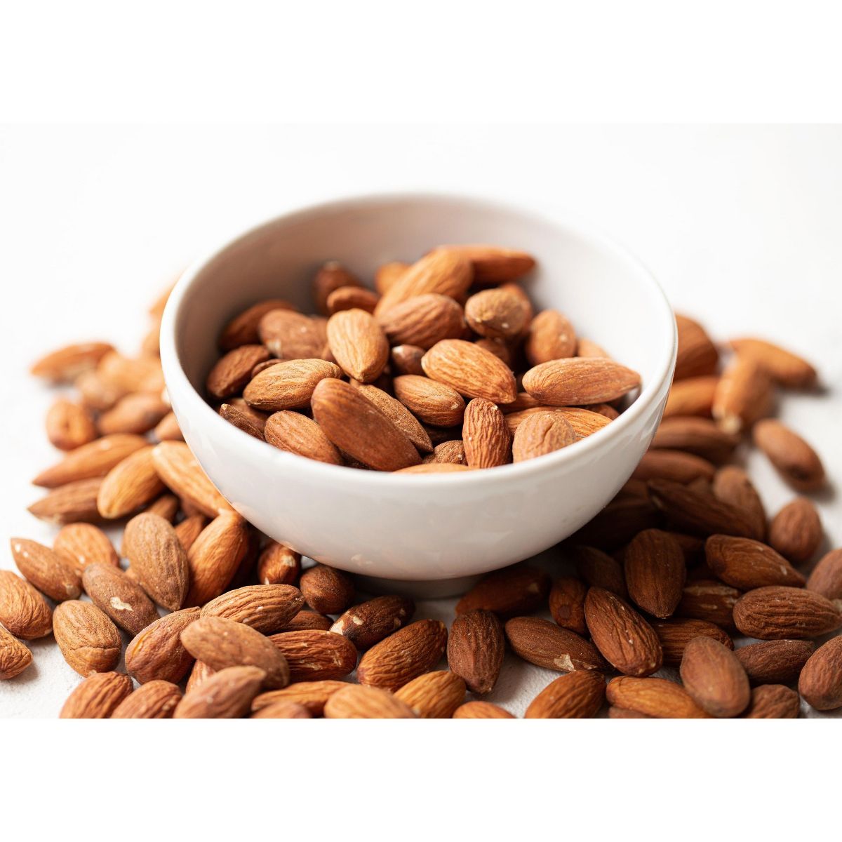 Almendras California Orgánicas Tostadas en Seco con Sal del Himalaya - Sin OGM, Tostadas al Horno, Ligeramente Saladas, Sin Aceite Agregado, Veganas, Kosher, a Granel - Imagen 9