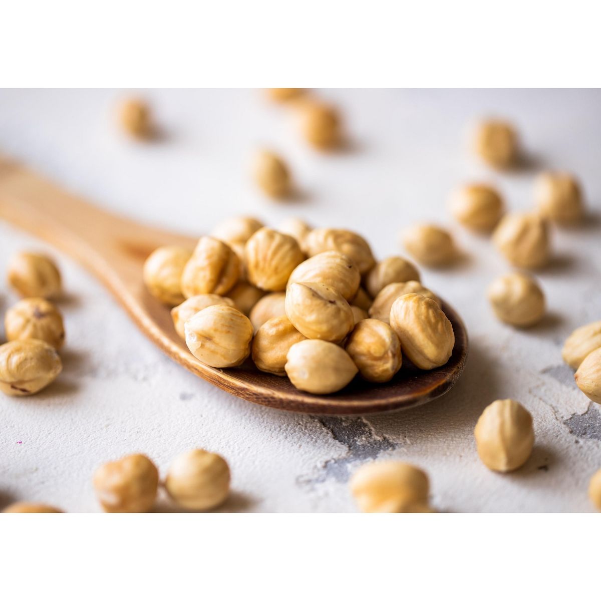 Nueces de avellana orgánicas tostadas en seco y peladas con sal del Himalaya - por Food To Live - Imagen 7