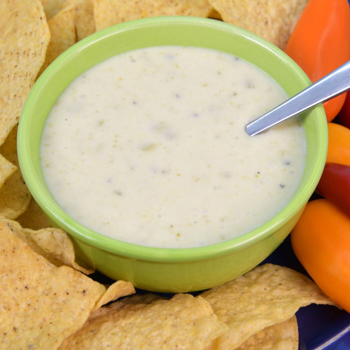 Queso Mama Queso Blanco con Chiles Verdes en Cubos - 12 oz - Imagen 11